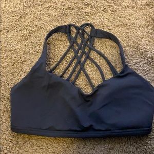 Lululemon sports bra